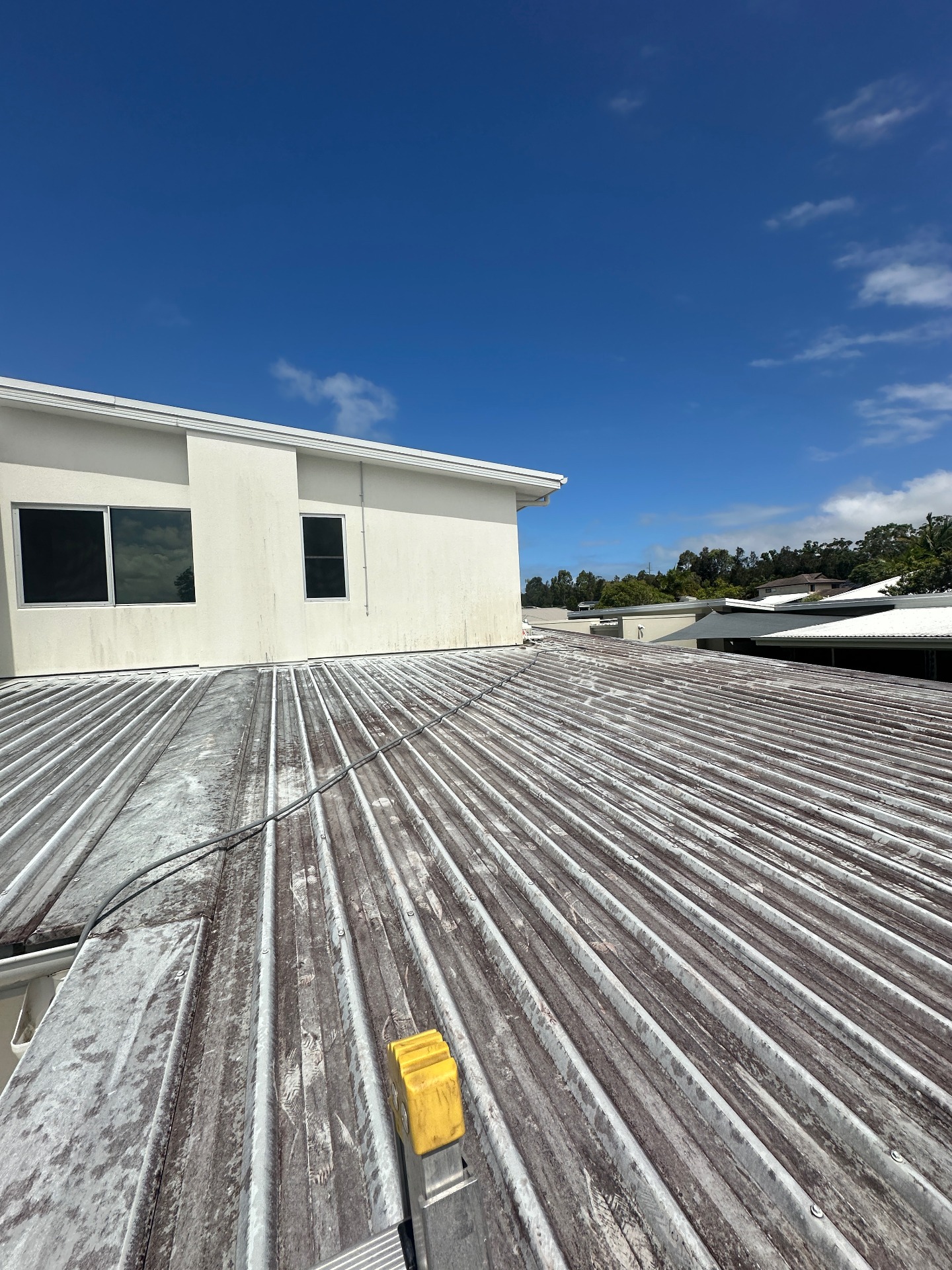 Gutter cleaning Sunshine Coast — before and after vacuum clear — before restoration